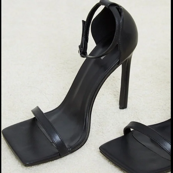 NWOT PLT Black Clover Barely There Square Toe Strappy Heels - Picture 3 of 16